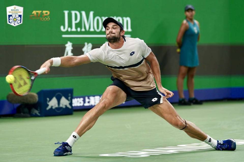 德约的上海, 纳哥人 德约的上海, 纳哥人